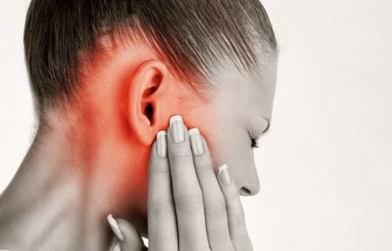 Что делать если заложило ухо и как от этого избавиться в домашних условиях